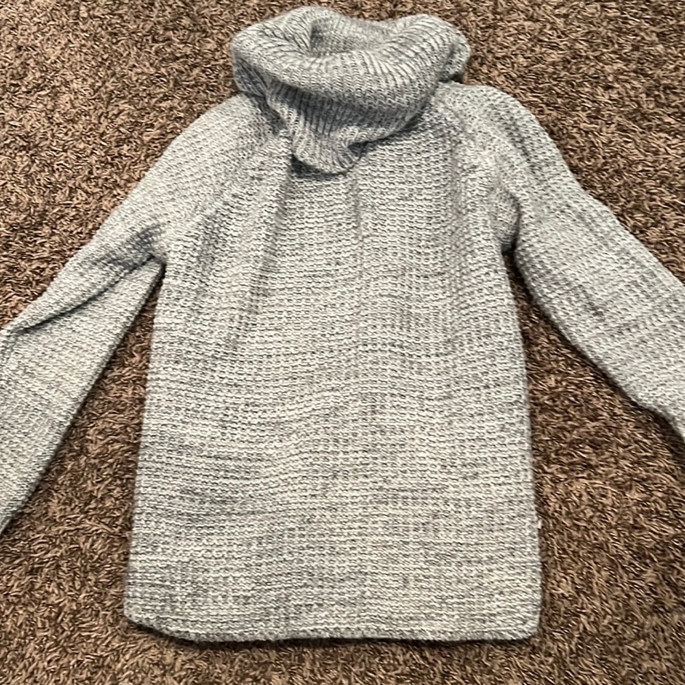 Grey sweater